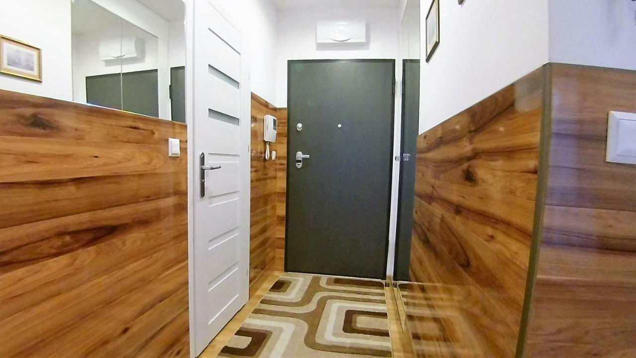 Wilanow Apartment Warsaw Exterior photo