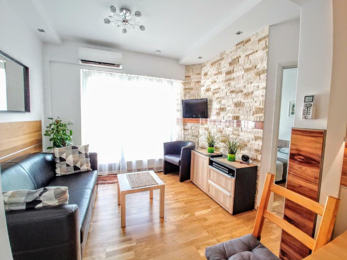 Wilanow Apartment Warsaw Exterior photo